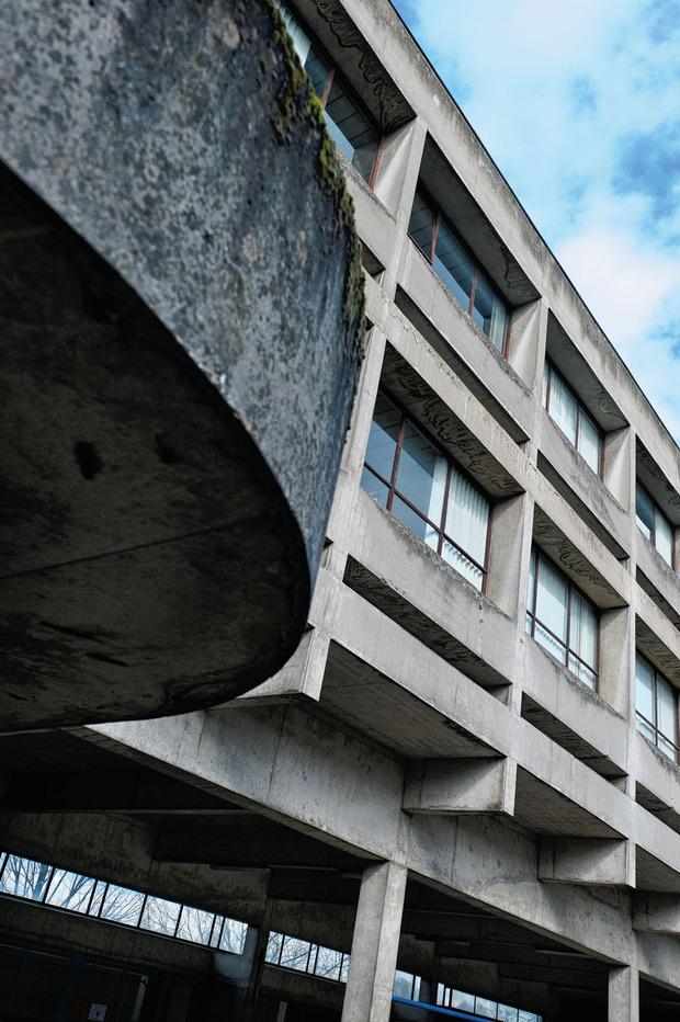 De Turnhoutse school: onbeminde architectuur van eigen bodem