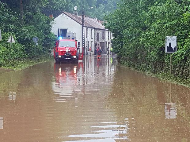 Inondations à Bouffioulx, lundi soir. 