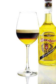 Elixir d'Anvers: 150 jaar oud, maar nog altijd geestdriftig
