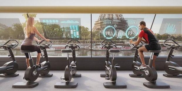 Italiaanse designstudio ontwerpt voor Parijs een varende fitness die op menselijke energie werkt