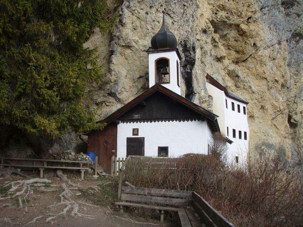 Oostenrijks dorpje Saalfelden zoekt kluizenaar