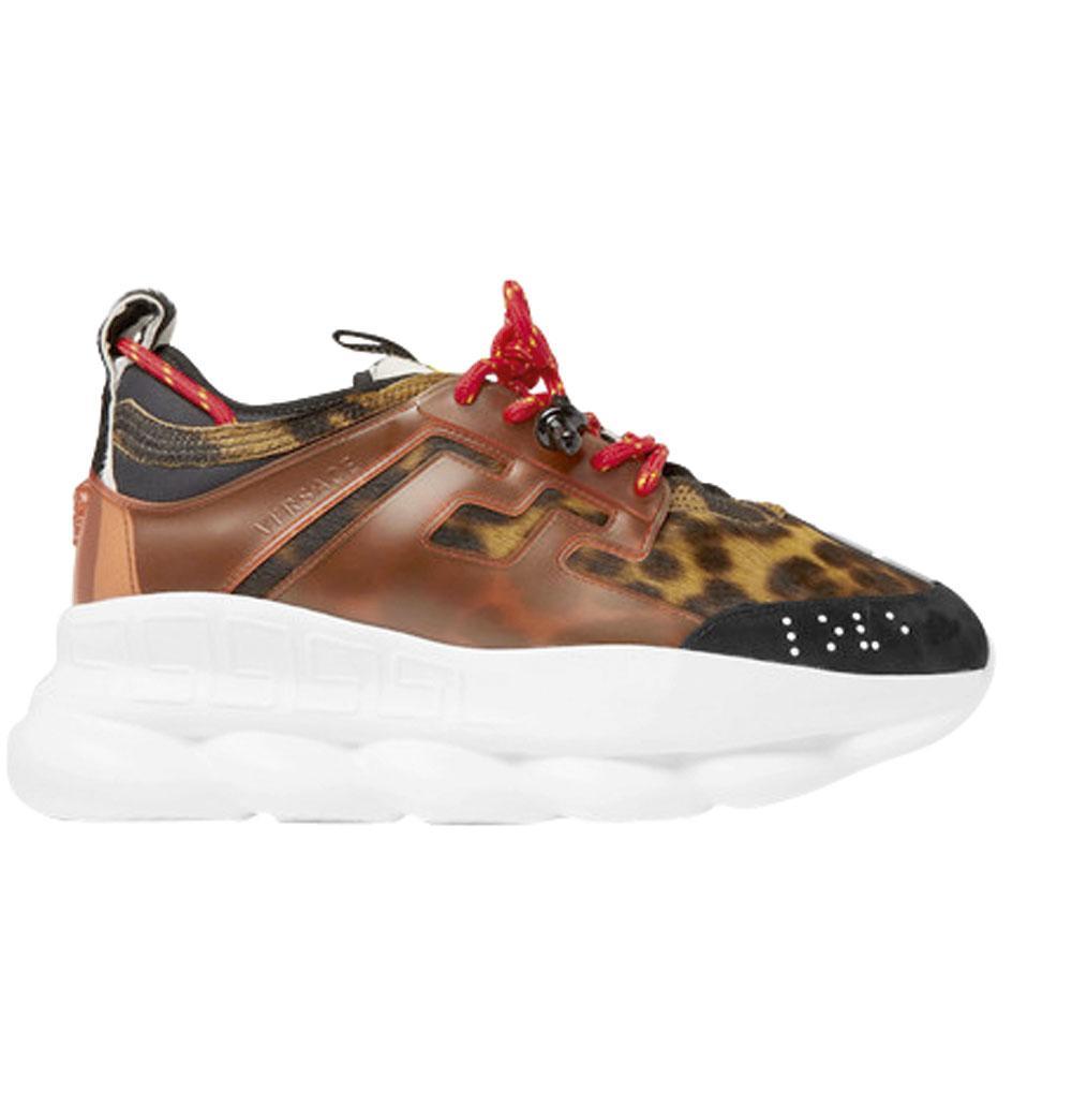 Leren sneakers met suède luipaardprint (1095 euro), Versace, versace.com