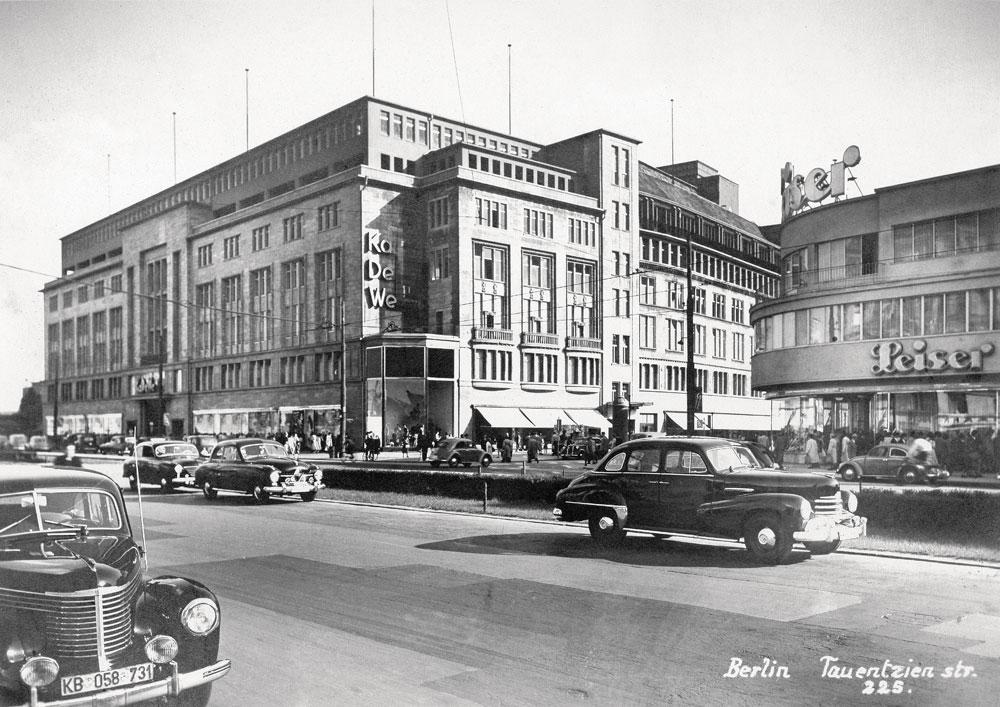 Het Berlijnse KaDeWe (Kaufhaus des Westens) in 1952.