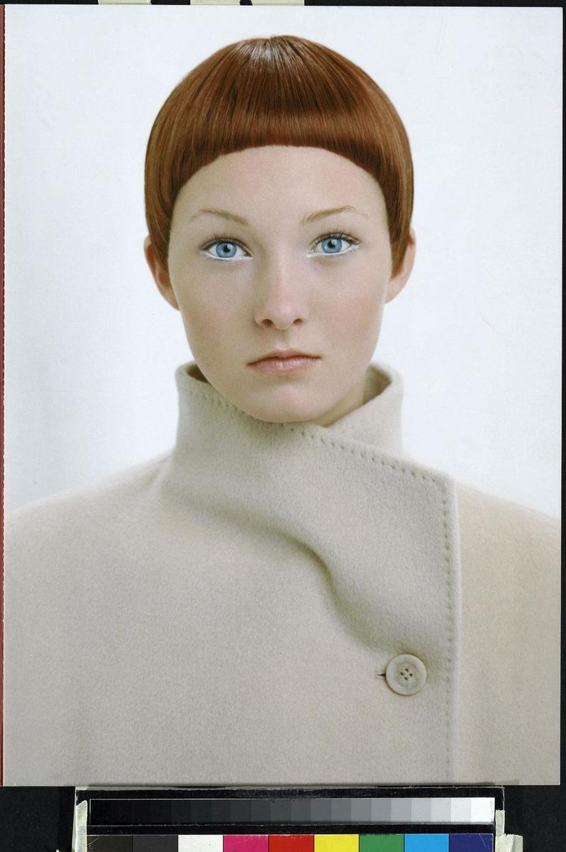 Richard Avedon fotografeerde model Maggie Rizer.