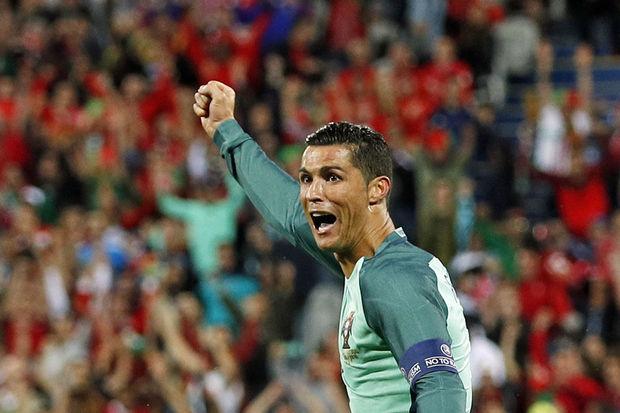 Finale Portugal-France: le jour de gloire est arrivé... mais pour qui?