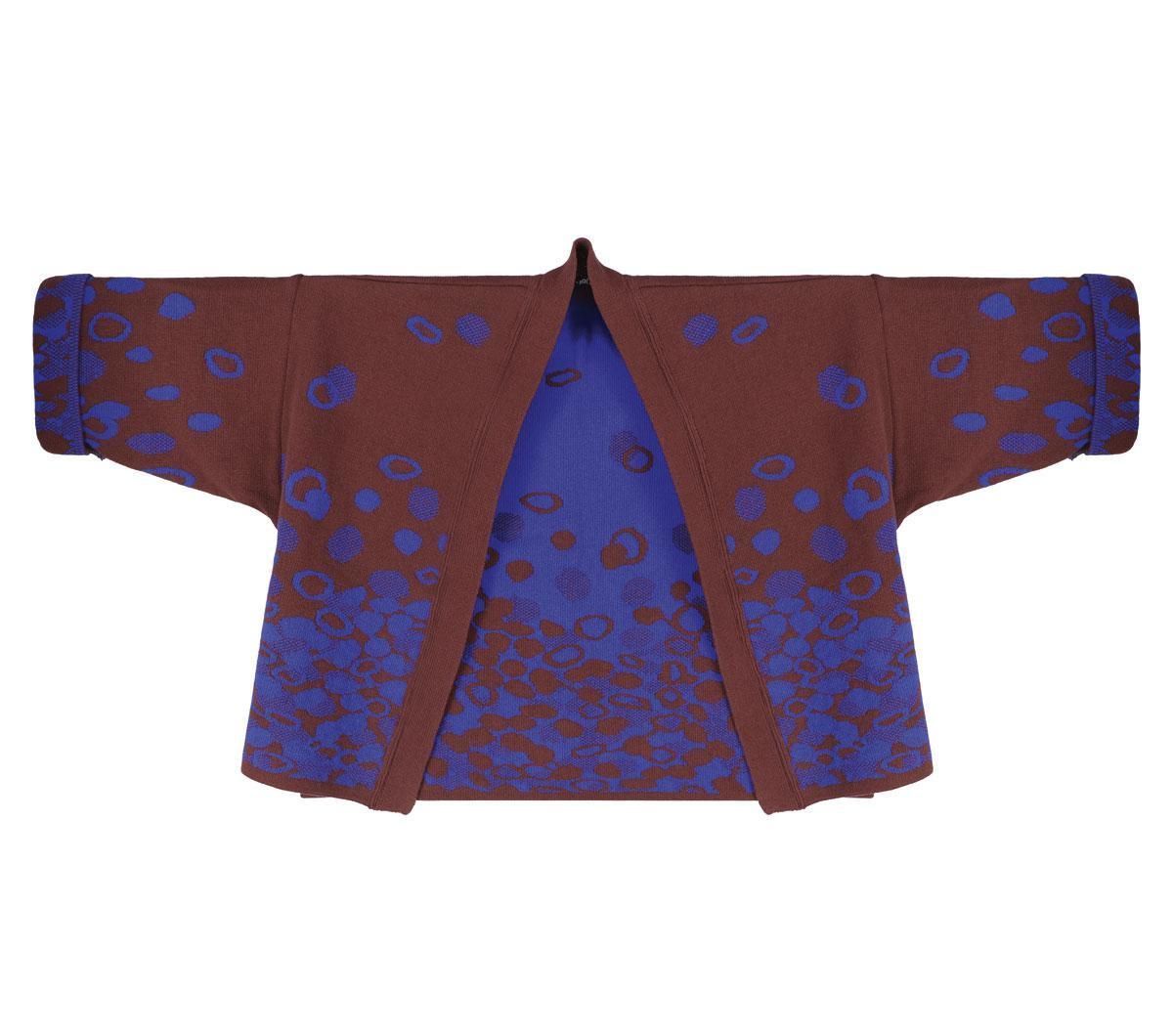 Kimono (270 euro), Wolvis, wolvis.be