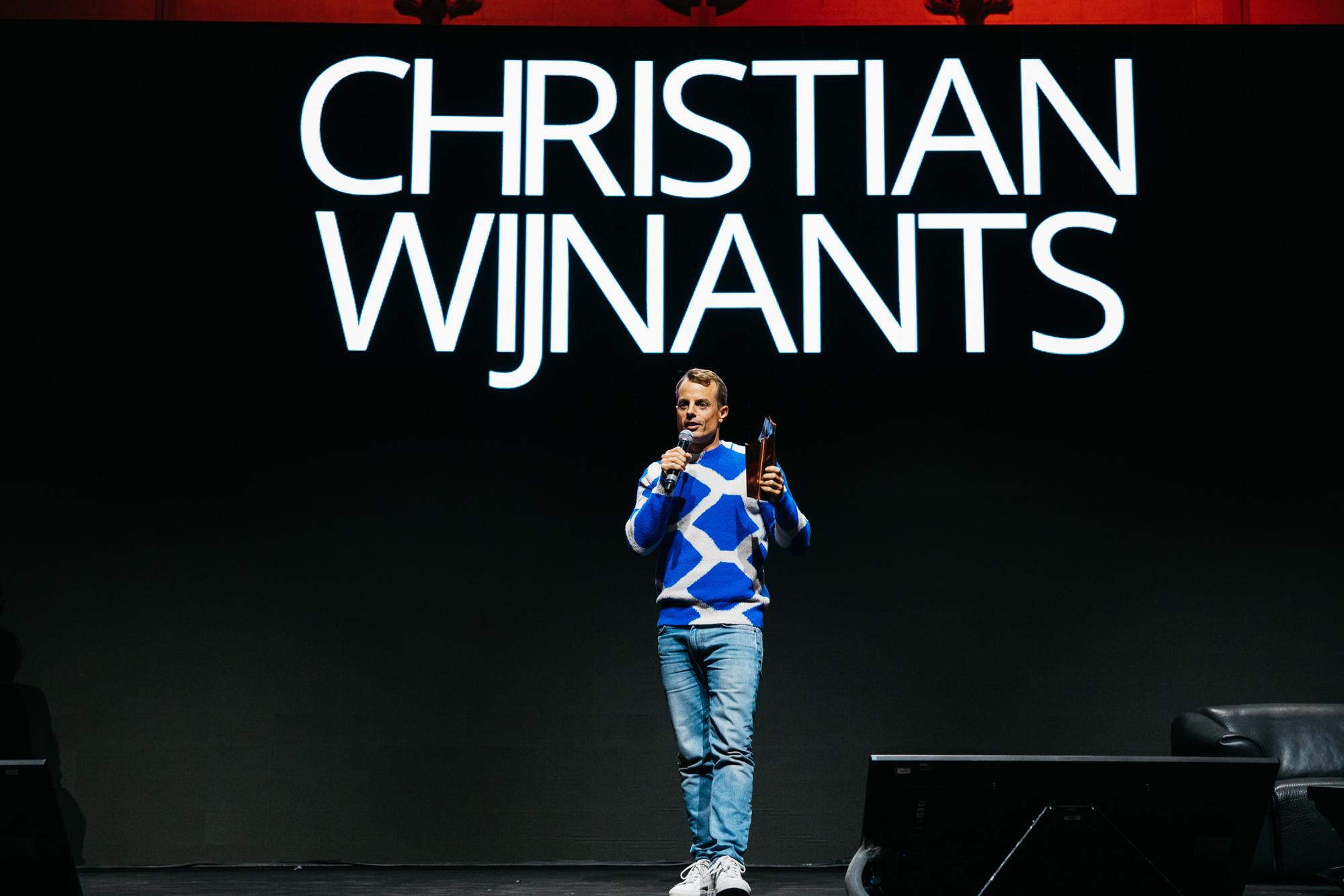 Ontwerper Christian Wijnants tijdens de uitreiking van de Belgian Fashion Awards.