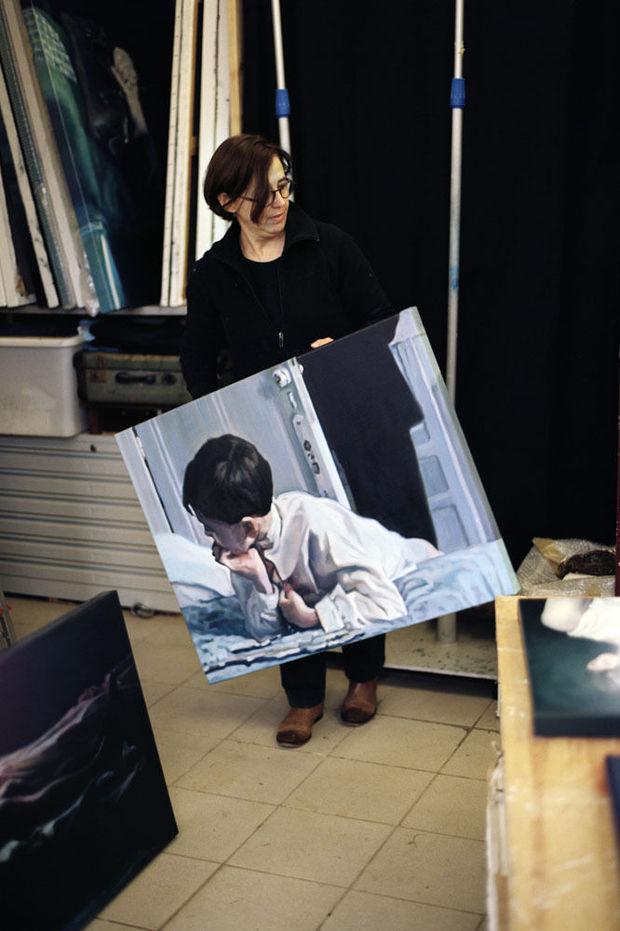 Kunstenares Mieke Teirlinck: 'Ik schilder van mijn computerscherm. Dat voelt veiliger, op alle vlakken'