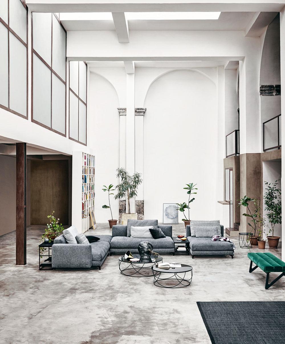 De sofa Nuvola van Rolf Benz won een German Design Award 2018. rolf-benz.com