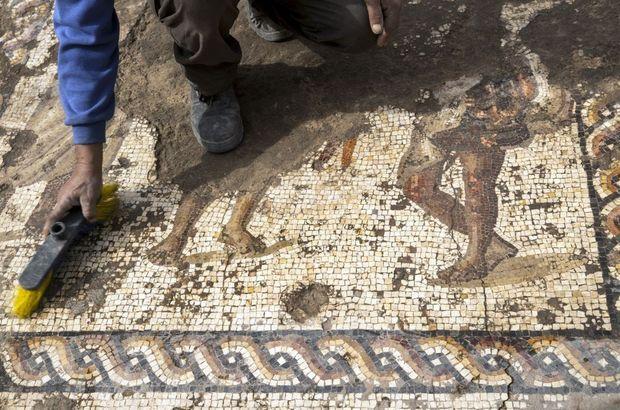 Bijzondere 1800 jaar oude mozaïek ontdekt in Israël