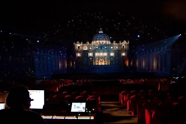 Spectaculaire show in Rome brengt de Sixtijnse Kapel tot leven (met video)