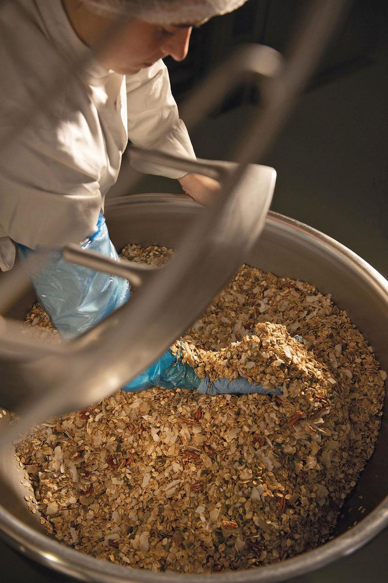 Geluk in een zak: Natalie Vanderick maakt huisgemaakte granola