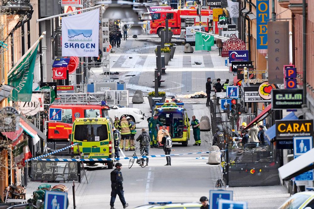 Stockholm (Suède), le 7 avril : 5 morts.