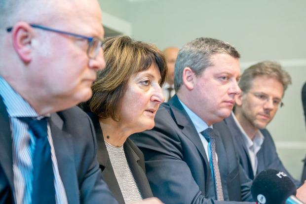 Jean-Luc Crucke (MR), Olga Zrihen (PS), Dimitri Fourny (CDH), Stéphane Hazée (Ecolo) : une commission d'enquête très suivie.