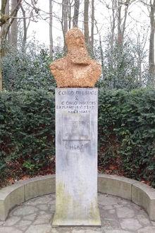 Le buste de Léopold II retrouvé dans le parc Duden à Forest