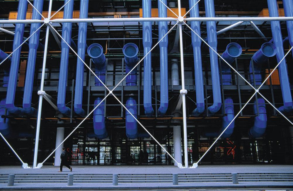 Het Centre Pompidou: ooit verguisd, nu een trekpleister.