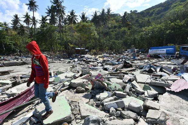 Indonésie: près de 1.400 morts, des besoins 