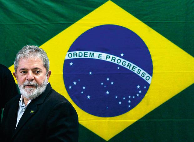 Après un premier règne ayant soulevé bien des espoirs, le président Luiz Inácio Lula da Silva fut rattrapé par des affaires de corruption.