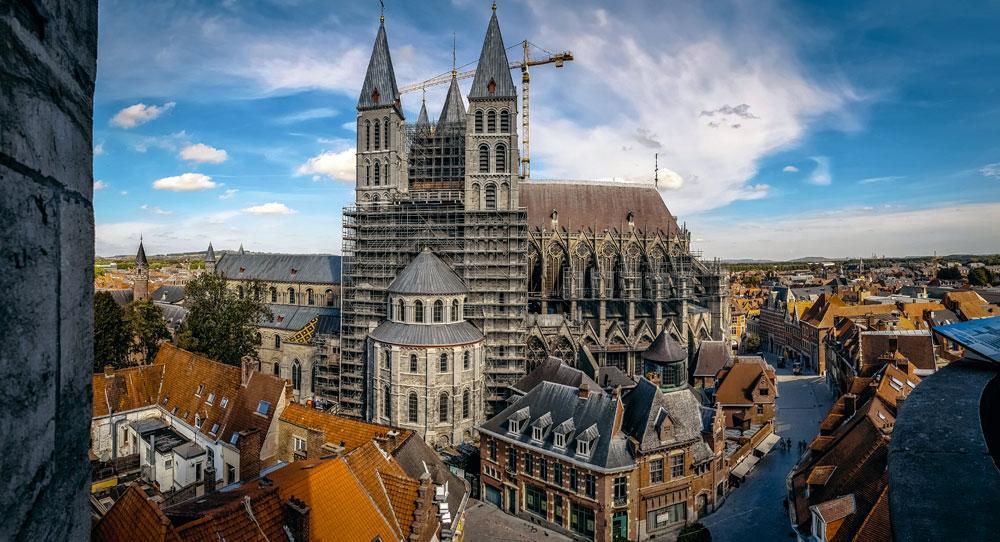 La cathédrale de Tournai rayée de la liste du patrimoine mondial de l'Unesco : le dégât collatéral possible du pont des Trous reconfiguré.