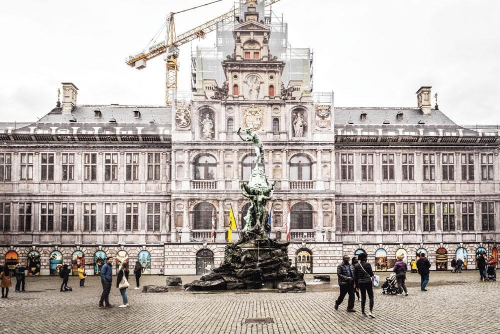 Het 450 jaar jonge Antwerpse stadhuis krijgt een make-over