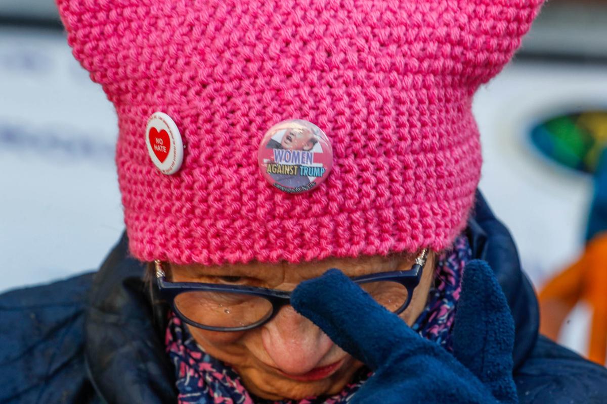 Een bekend recent voorbeeld van een ludieke actie vanuit de hoek van vrouwenrechtenactivisten: de roze 'pussy hats', naar aanleiding van vrouwonvriendelijke uitspraken van de Amerikaanse president Donald Trump.