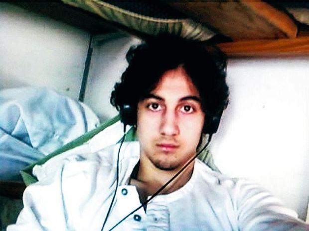 Dzhokhar Tsarnaev a été reconnu coupable d'avoir posé des bombes au marathon de Boston le 15 avril 2013 avec son frère Tamerlan Tsarnaev.