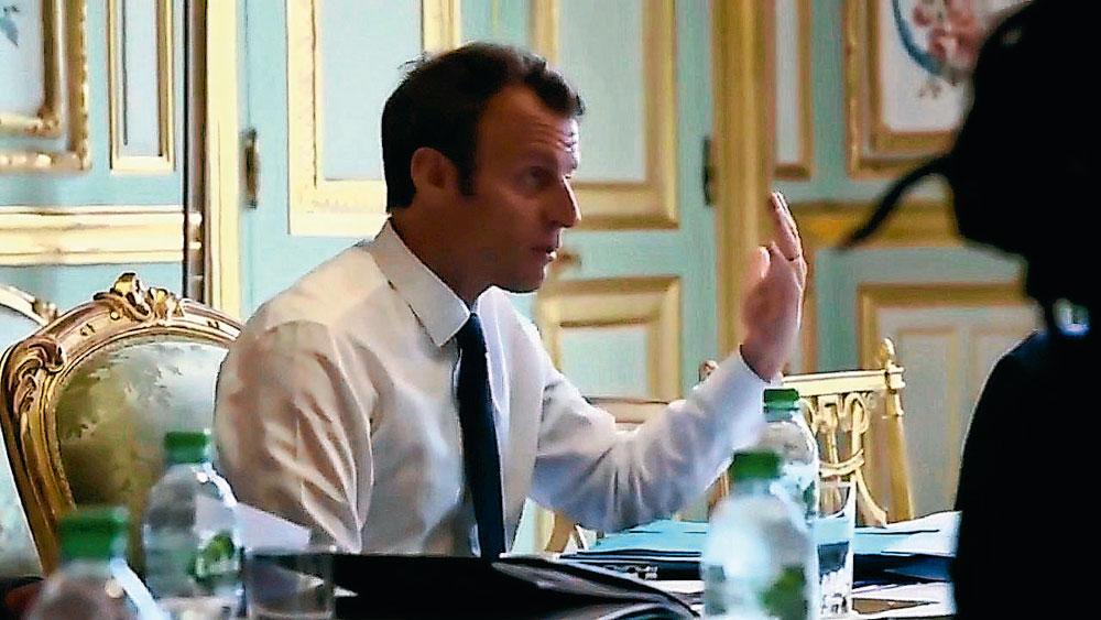 Dans une vidéo mise en ligne par l'Elysée, Emmanuel Macron dénonce le 