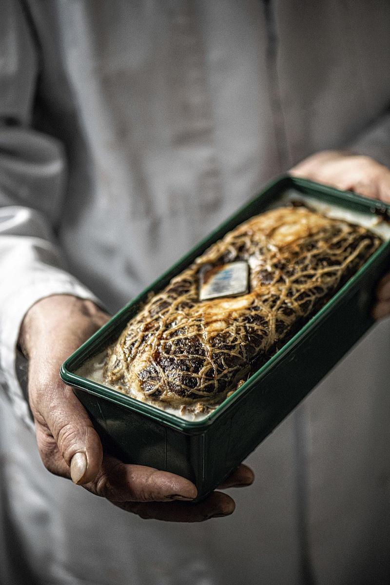 De befaamde, prijzen winnende paté van Jan D'Hauwe, met maar liefst 50% wild.