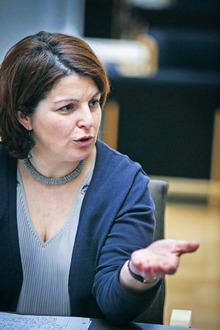 Marie-Hélène Ska, secrétaire générale de la CSC, déplore qu'élus et citoyens ne se parlent plus.