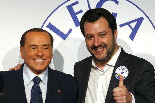 Matteo Salvini et Silvio Berlusconi en meeting à Rome le 1er mars 2018