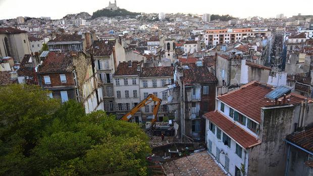 Un cinquième corps retrouvé sous les décombres d'immeubles effondrés à Marseille