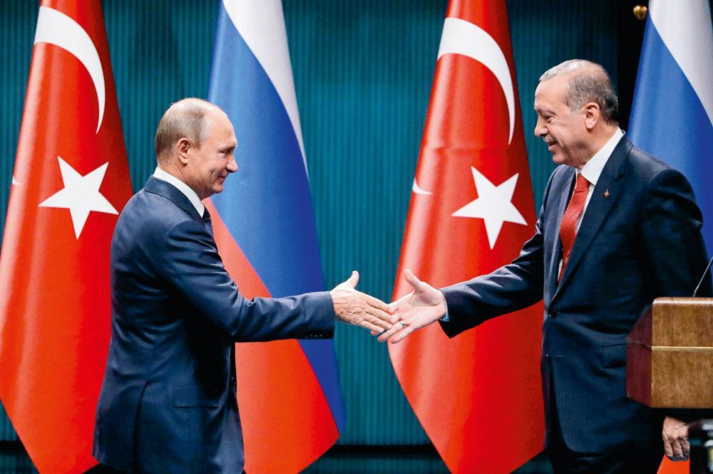 Les présidents russe et turc 