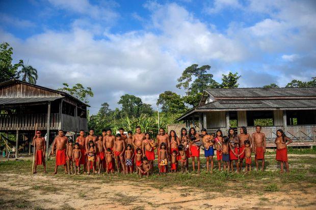 Brésil: Bolsonaro président, une menace pour les territoires autochtones