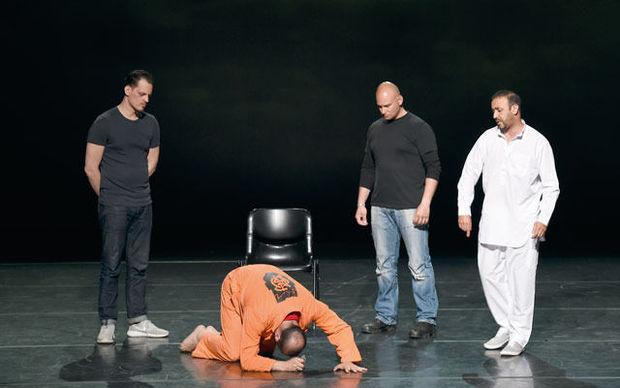 En tournée, la pièce Djihad d'Ismaël Saidi : le faux départ de la campagne de déradicalisation bruxelloise. 