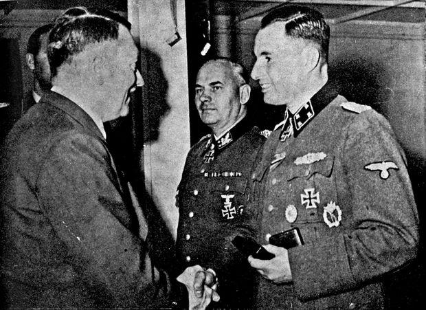 Ultime rencontre de Degrelle avec Hitler, le 25 août 1944.