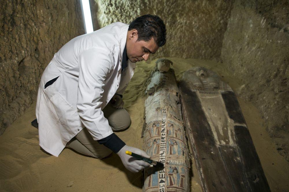 4.400 jaar oude kalkstenen tombe ontdekt in Egypte