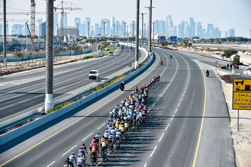 Le tour du Qatar cycliste, un des instruments de la soft diplomacy de l'émirat.