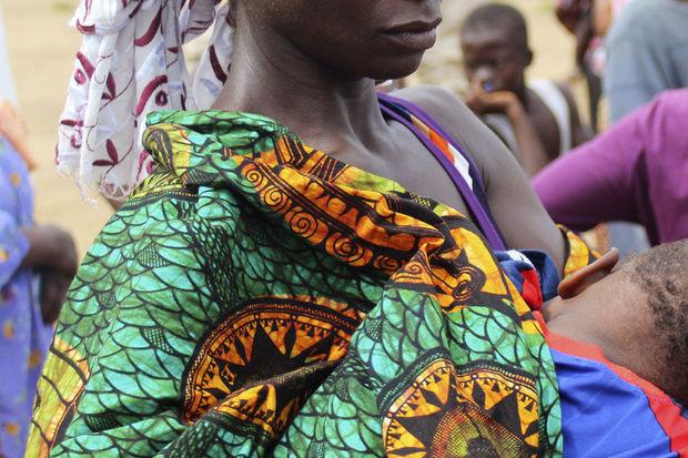 Une femme en Sierra Leone, image d'illustration 