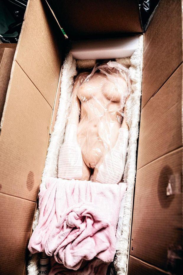 Een Nederlands bedrijf verkoopt sexpoppen.