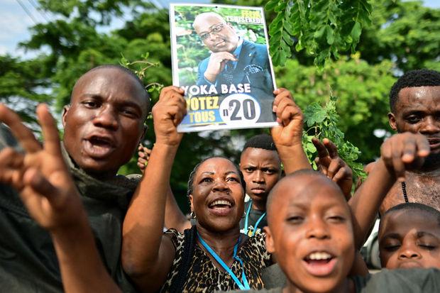 RDC: une transition historique et contestée