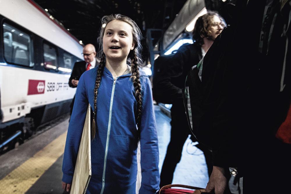 L'idole climatique des jeunes, Greta Thunberg, ne prend plus l'avion : elle se rend en train à l'étranger.