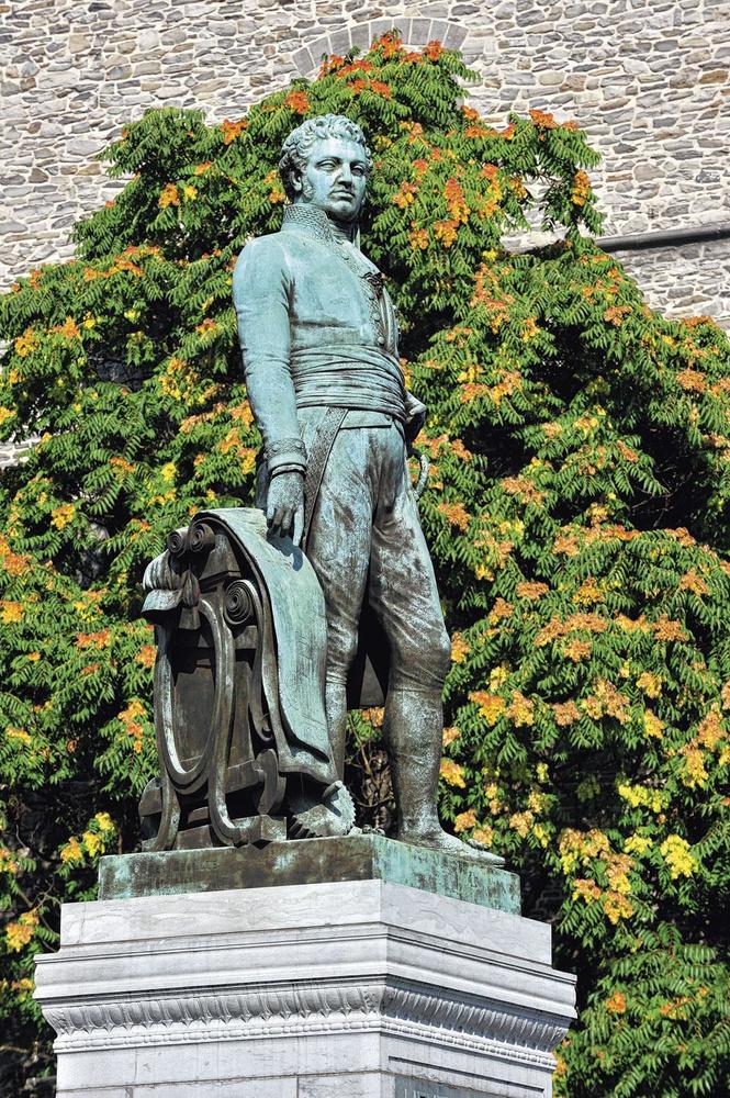 Statue de Liévain Bauwens (1769-1822) que Napoléon a rencontré lorsqu'il est venu visiter ses installations industrielles à Gand.