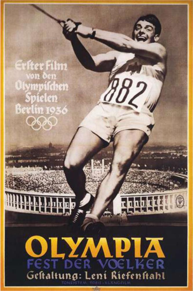 La cinéaste Leni Riefenstahl réalise 'Olympia', un film en noir et blanc sur les Jeux olympiques de Berlin en 1936, qui fait également la propagande du régime nazi.