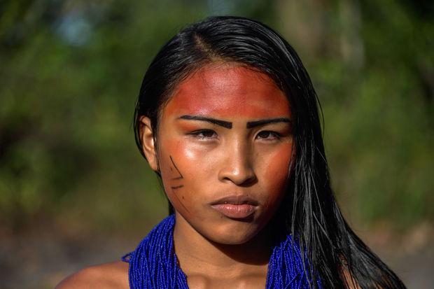 Amazonie: la tribu Waiapi, un voyage entre deux mondes