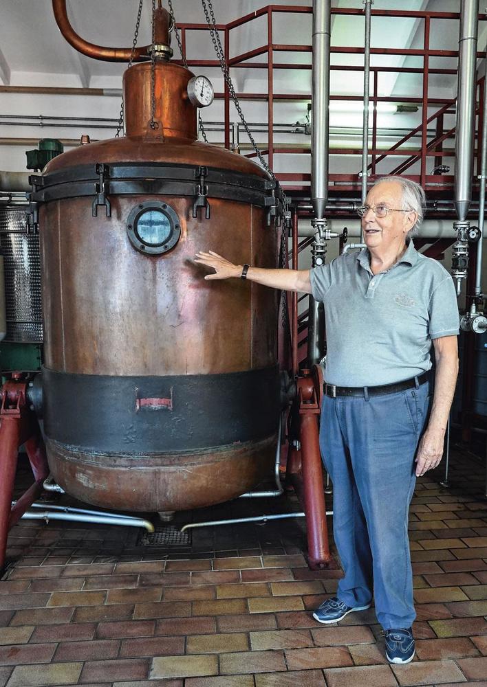 Franco Luxardo fabrique depuis des décennies du maraschino, une liqueur à base de griottes. Il fustige notamment le Mouvement 5 étoiles.