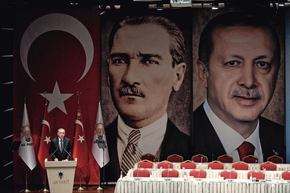Le président Recep Tayyip Erdogan, résolu à instaurer un glacis au sud de son pays, reste sourd aux injonctions occidentales.