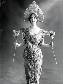 Cléopâtre-Diane de Mérode, élue reine de beauté en 1896 : l'Aphrodite d'un nouvel âge.