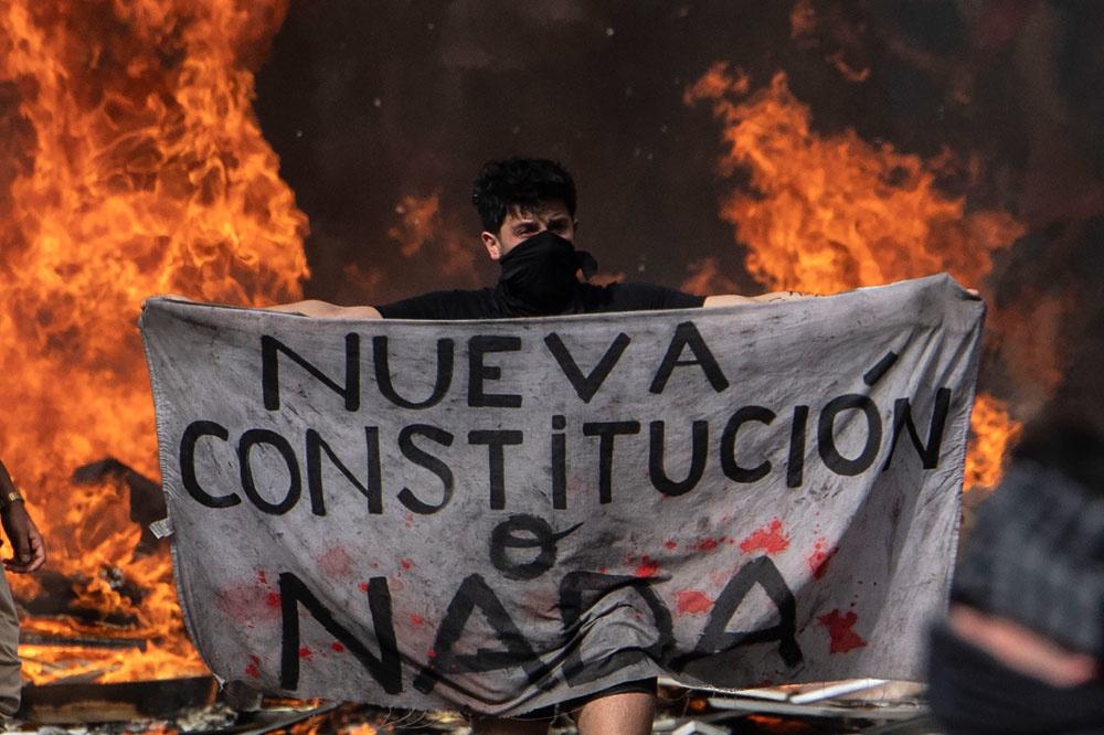 Chili: tournant social du président pour tenter d'apaiser le pays