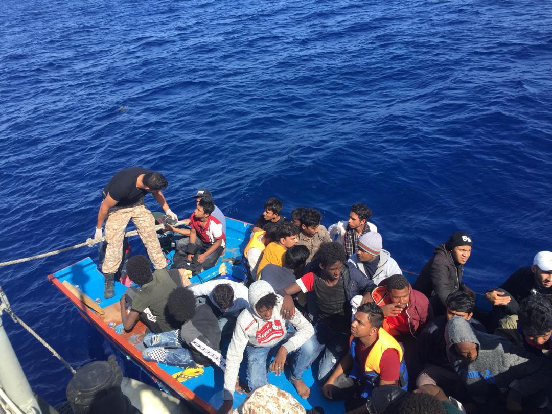 Des migrants secourus au large de la Libye.