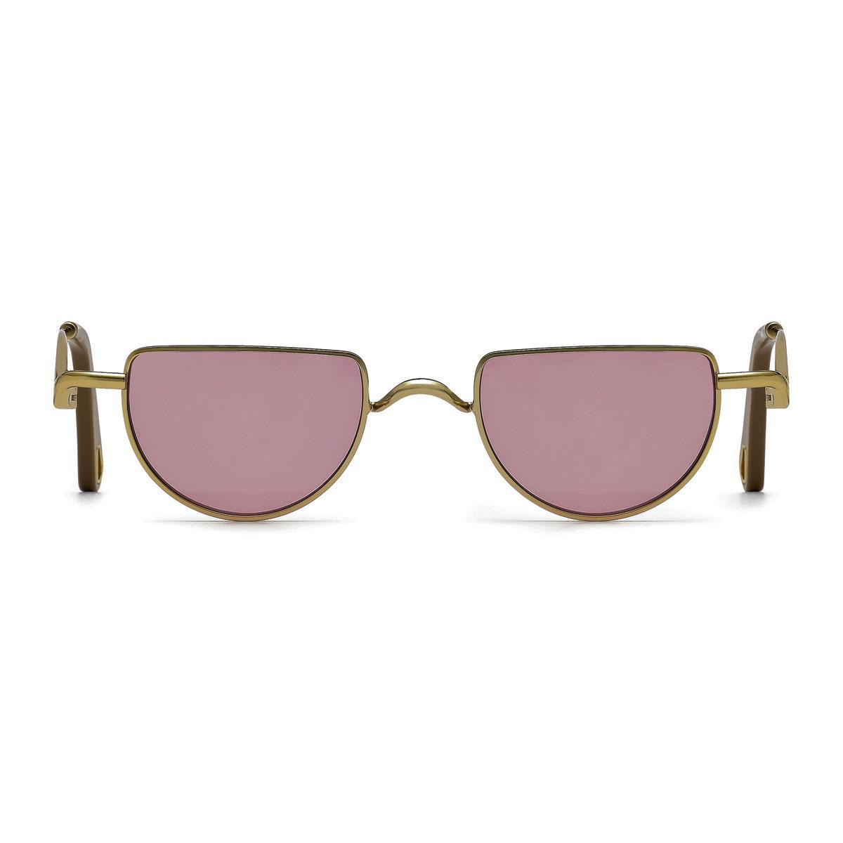 Lunettes de soleil (295 euros), Chloé.